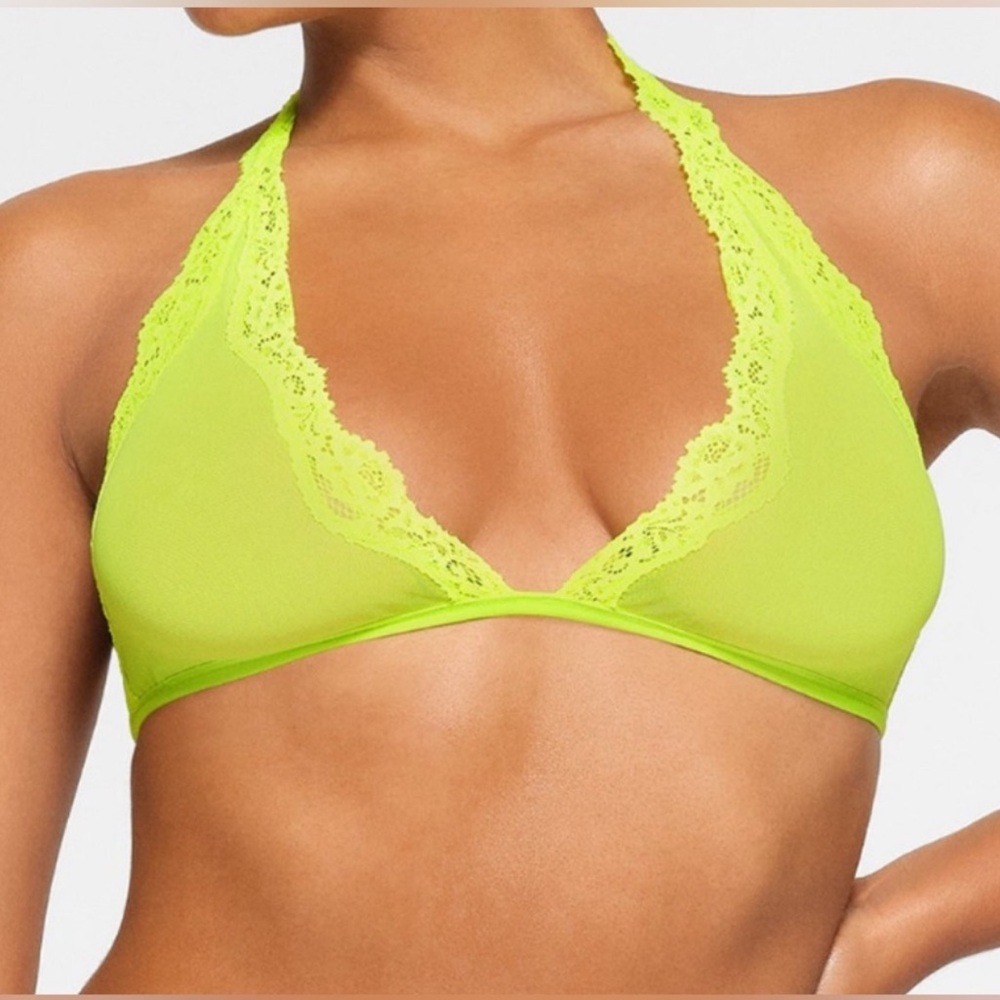 SKIMS HALTER BRA TOP, NWT